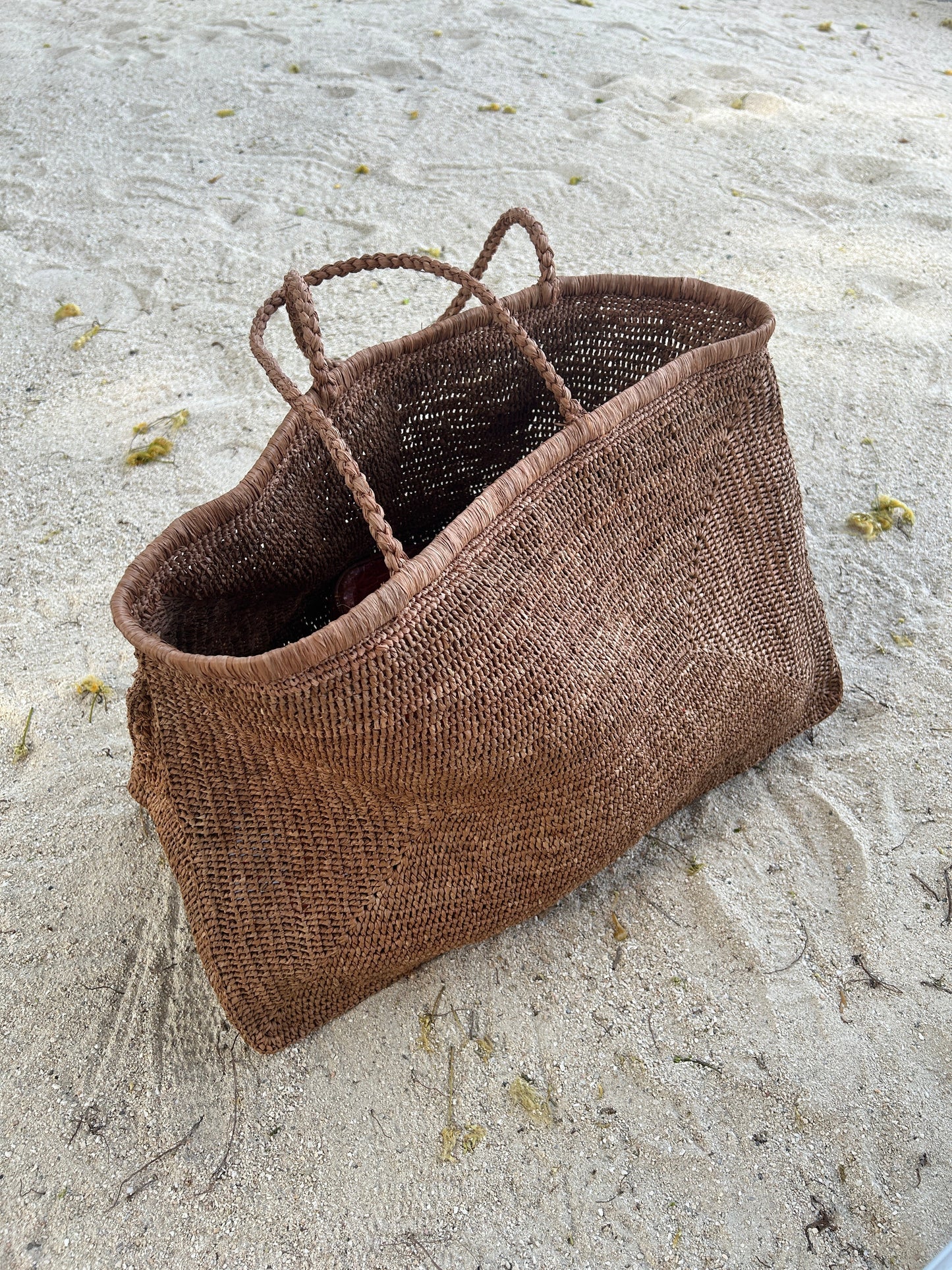 Clipa (XXL) Raffia Beach Tote Bag - Caramel
