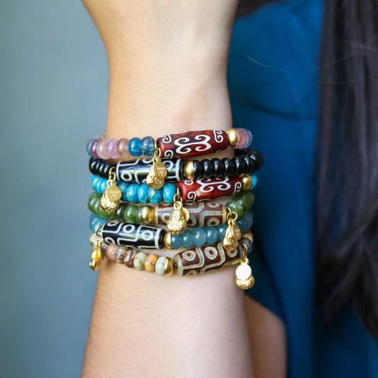 Dharma Elastic Bracelet in Black