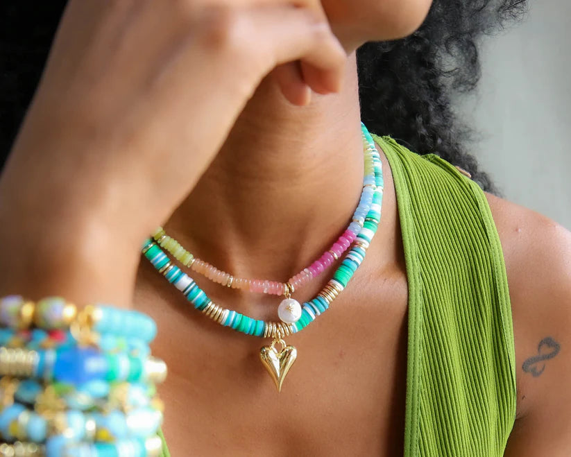 Melon Short Necklace in Blues with Pearl