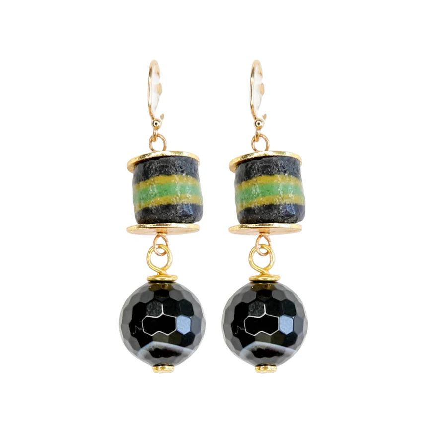 Nia Earrings in Blacks