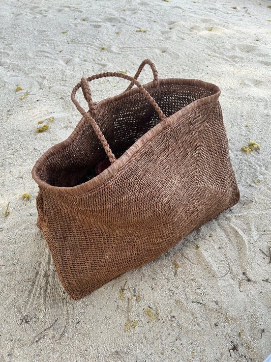 Clipa (XXL) Raffia Beach Tote Bag - Caramel