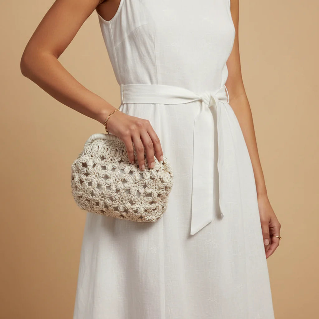 Flowery Pouch - Ivory