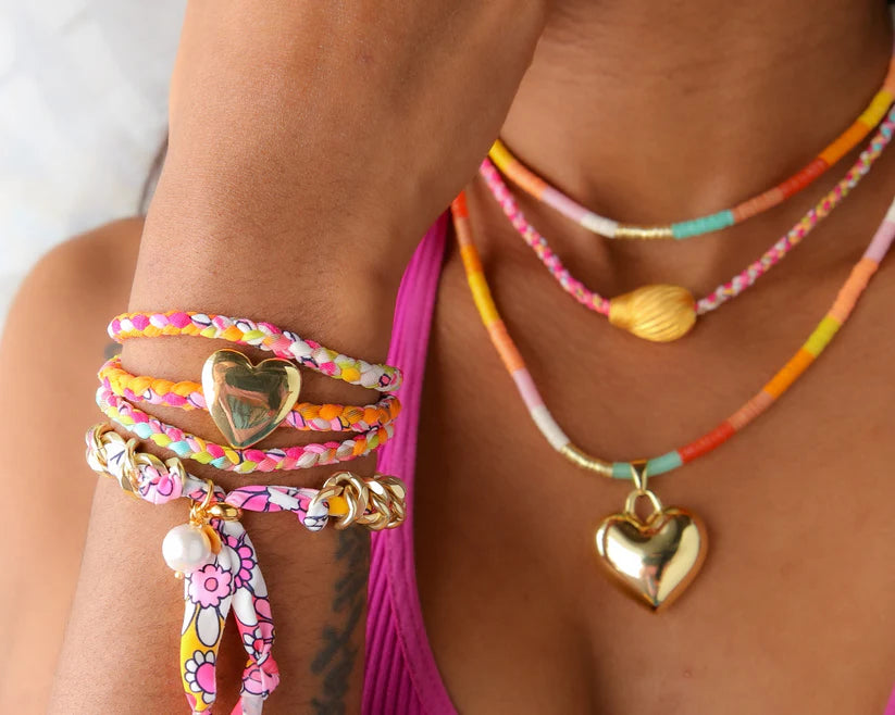 Poppy Woven Bracelet in Hot Pink