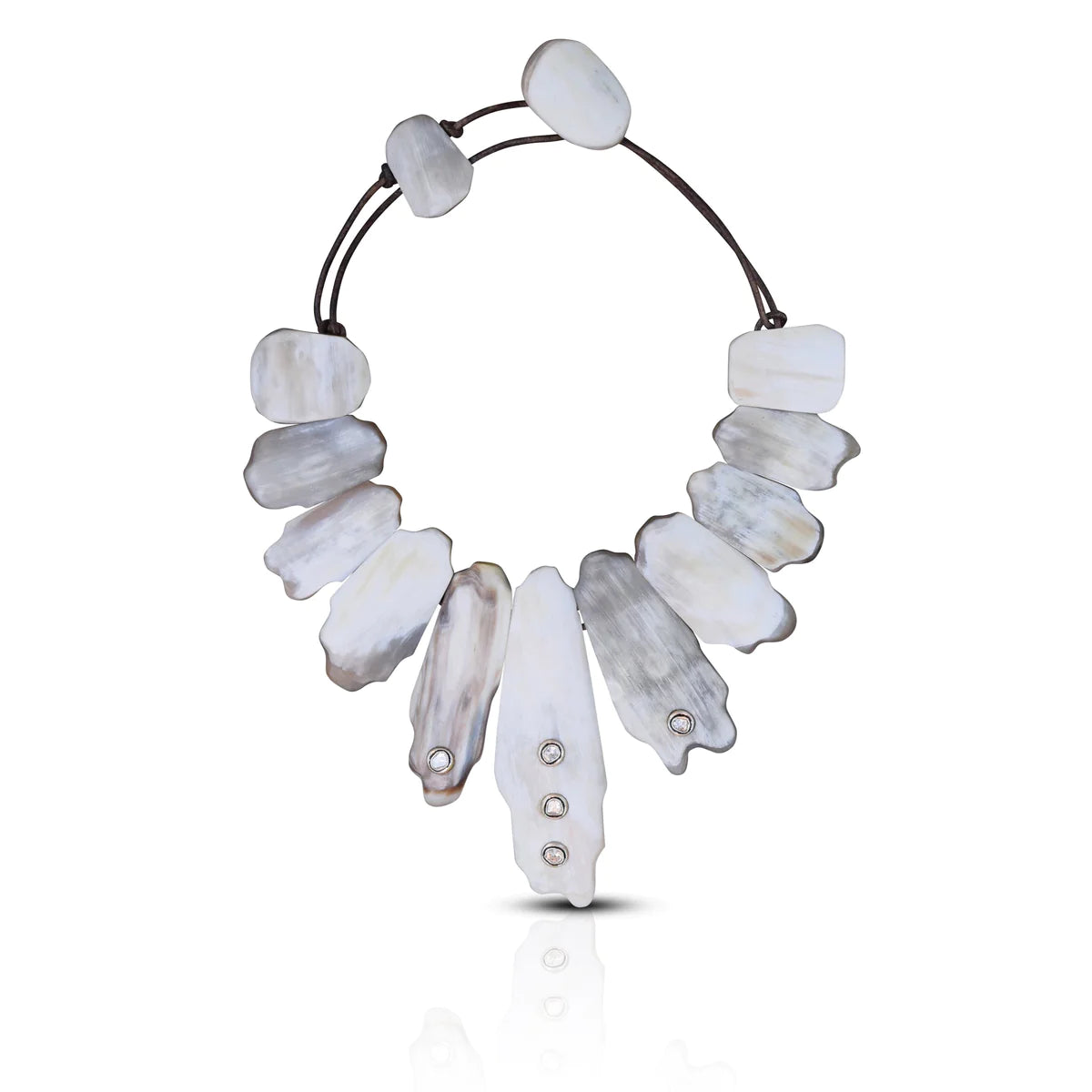 Light Matte Horn Collar