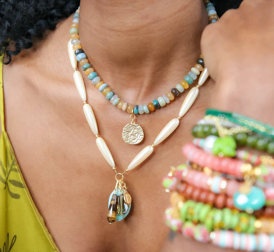 Milo Charm Necklace in Pearl