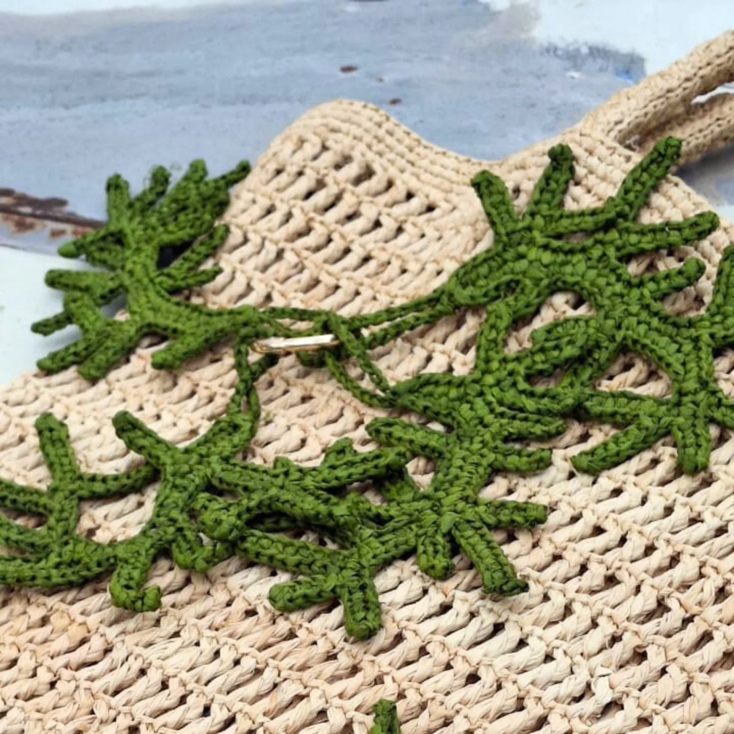 Raffia Coral Keyring  - Green