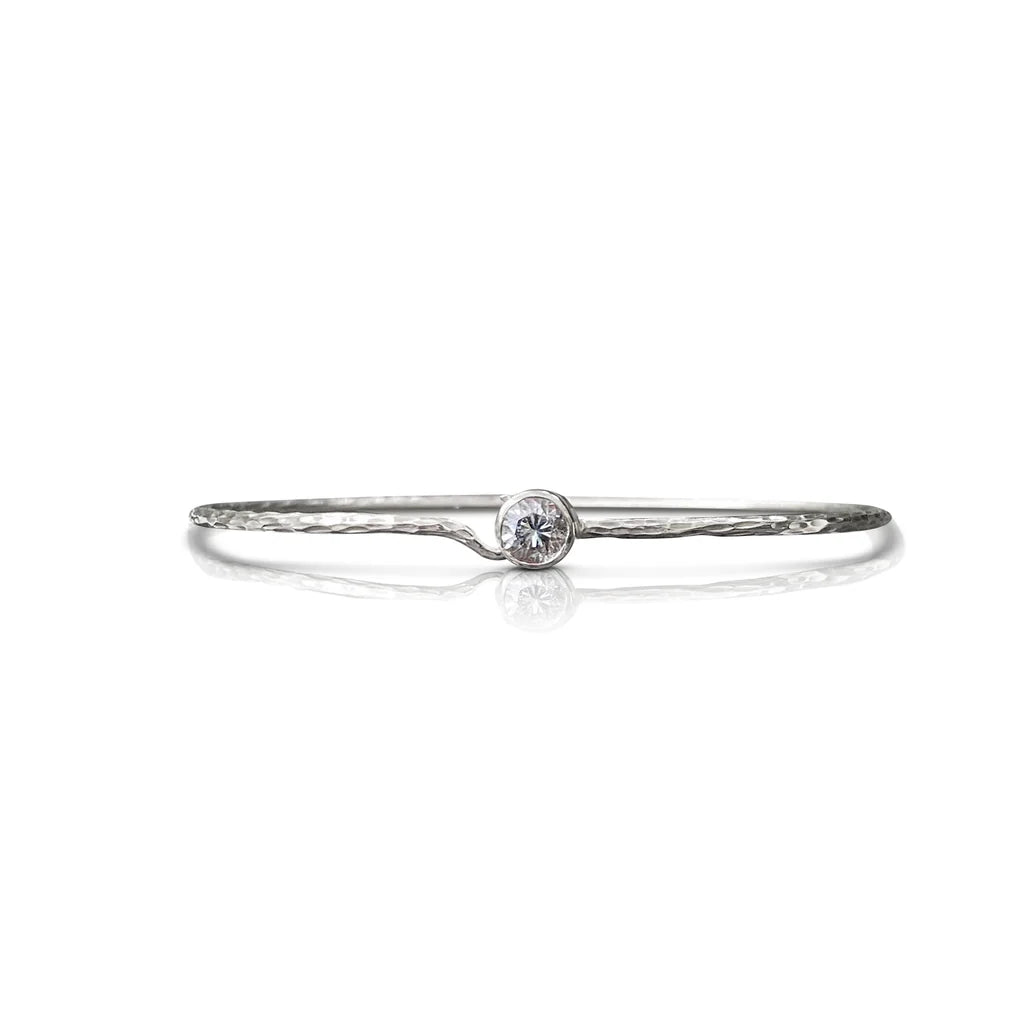 14K White Gold Hammered Bezel Bracelet